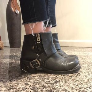 Sixtyseven Leather Ankle Boots